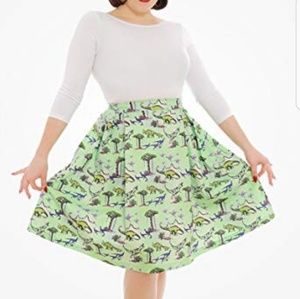 Lindy Bop 'Marie' dinosaur skirt